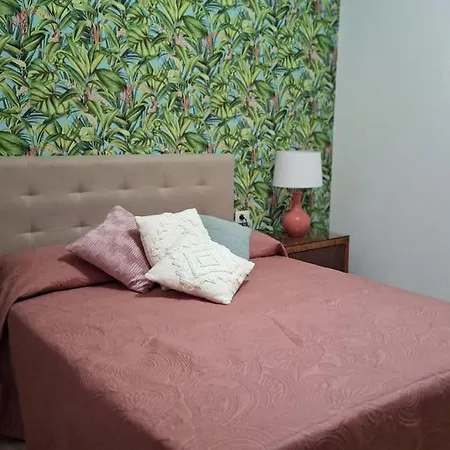 Tropical - Heated Pool