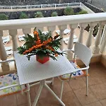 Tropical - Heated Pool Appartement