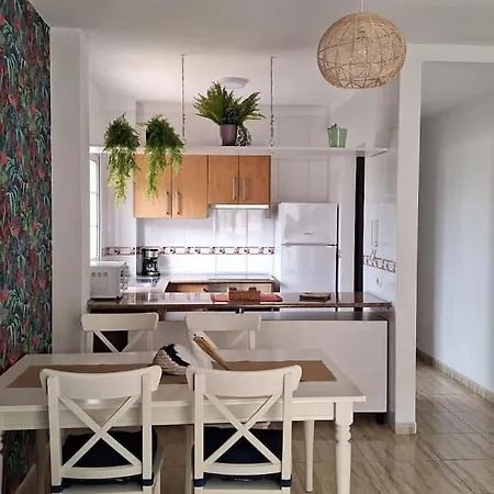 Tropical - Heated Pool Apartment Palm-mar