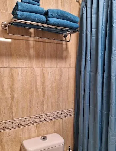 Tropical - Heated Pool *