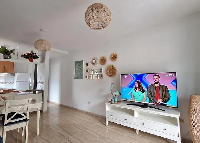 Tropical - Heated Pool דירה פאלם-מאר